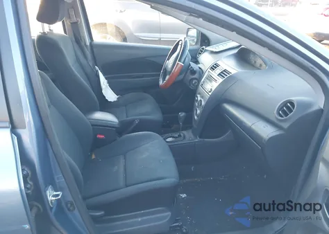 2012 Toyota Yaris из США, поврежденный, VIN JTDBT4K33CL011107